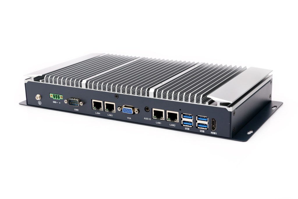4 ethernet industrial pc 
