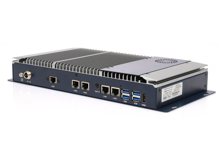 5xLAN industrial computer