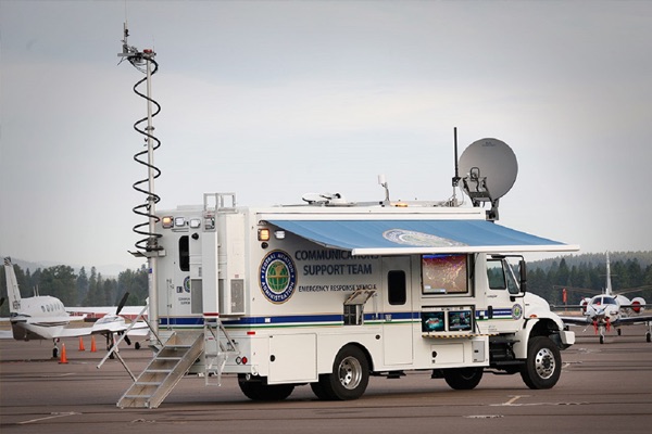 Defense and aerospace rugged industrial computer